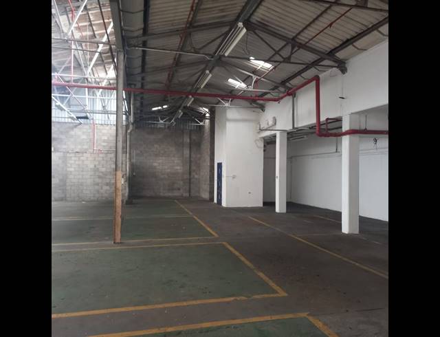 INDUSTRIAL PROPERTY TO RENT IN KENSINGTON